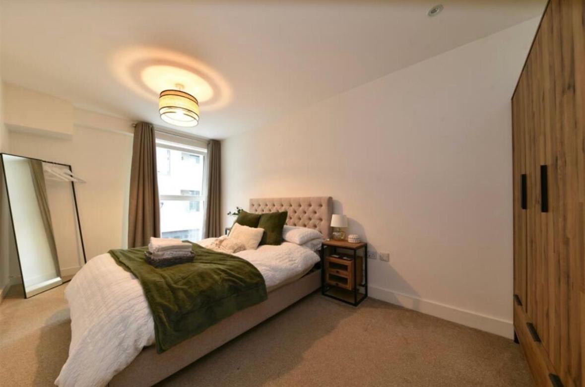 Mulberry House Apartment สตีเวนิจ ภายนอก รูปภาพ