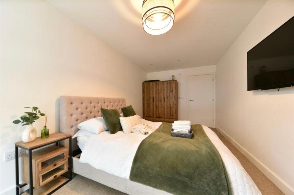 Mulberry House Apartment สตีเวนิจ ภายนอก รูปภาพ