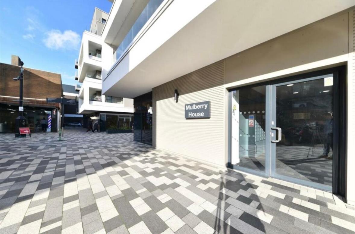 Mulberry House Apartment สตีเวนิจ ภายนอก รูปภาพ
